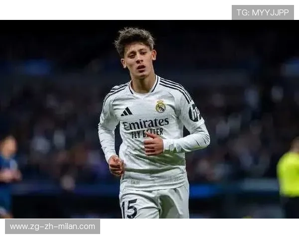 尝到甜头了！那不勒斯一月迎来重磅引援，梅努成明星新宠，德布劳内和麦克托米奈盛赞未来可期